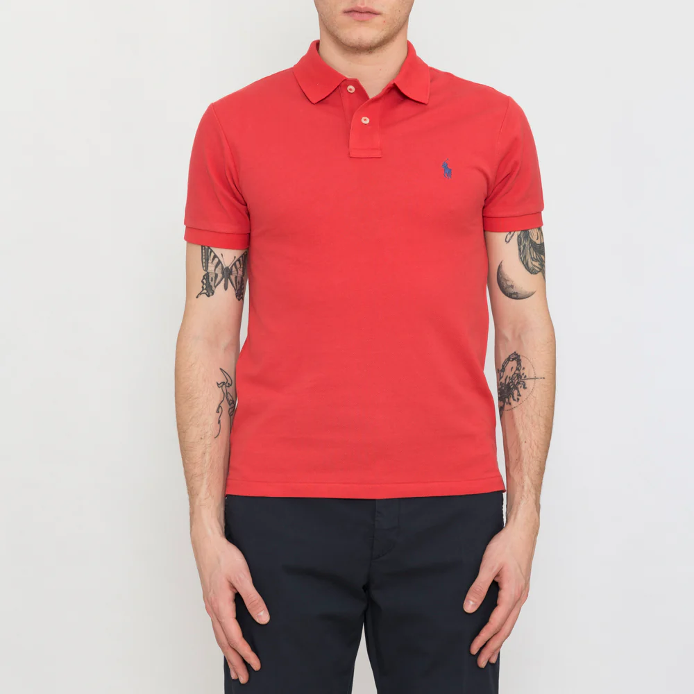 https://ulyssesboutique.com/products/polo-ralph-lauren-polo-manica-corta-slim-fit-rosso-710-536856-443?variant=54145451196761