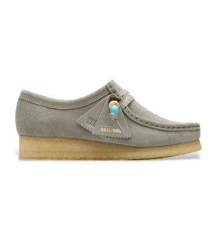 scarpe-wallabee-in-pelle-grigia