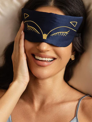 Image of Mascherina Da Notte In Seta Pura Con Ricamo Gatto