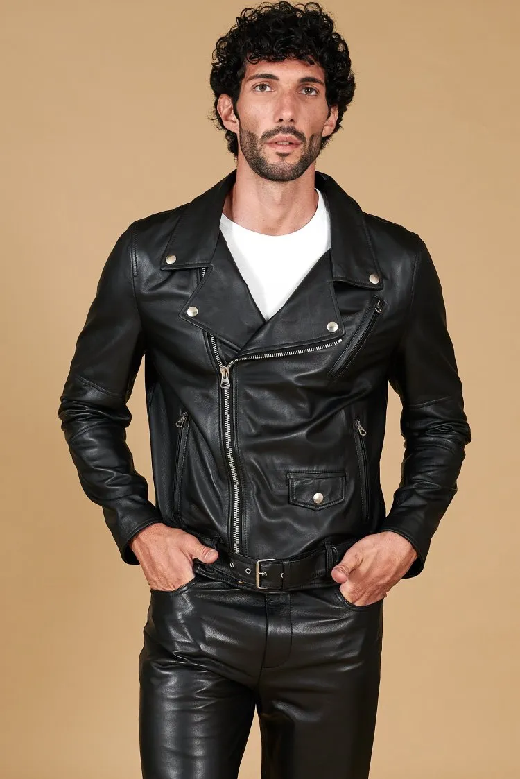 Image of Chiodo biker in pelle nera con cintura nappa effetto liscio
