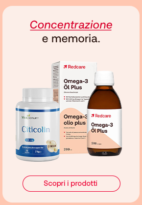 Tre prodotti per supportare concentrazione e memoria: Citicolin di YmeaSanum, e Omega-3 Öl Plus in gocce e flacone di Redcare. In alto il testo “Concentrazione e memoria”, con “Concentrazione” in rosso corsivo. In basso, pulsante rosso con la scritta “Scopri i prodotti”.