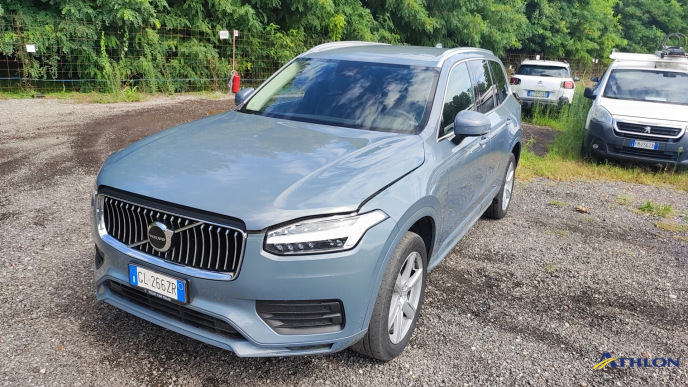 XC90