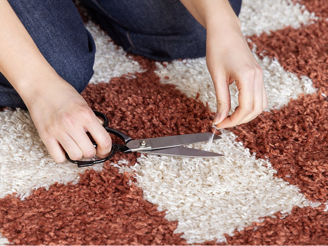 Trimming a shaggy rug