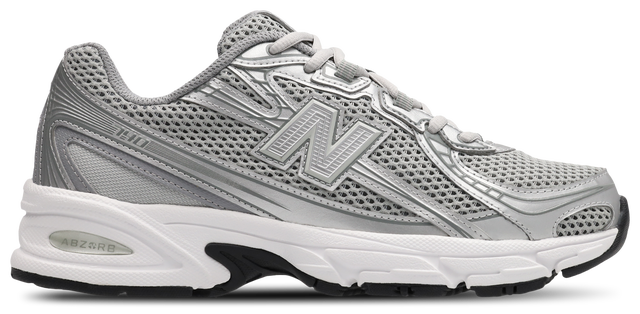 New Balance 740