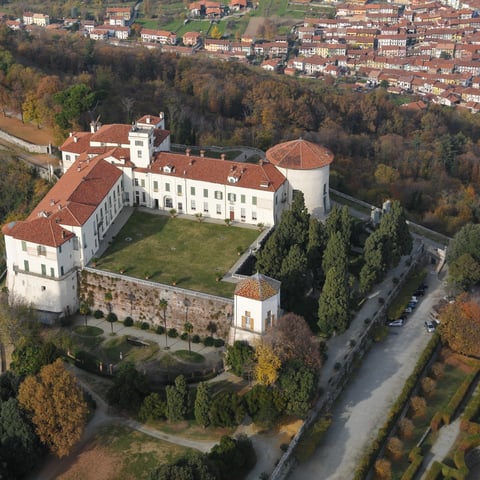 Activity image: Caravino: biglietto d'ingresso al Castello di Masino
