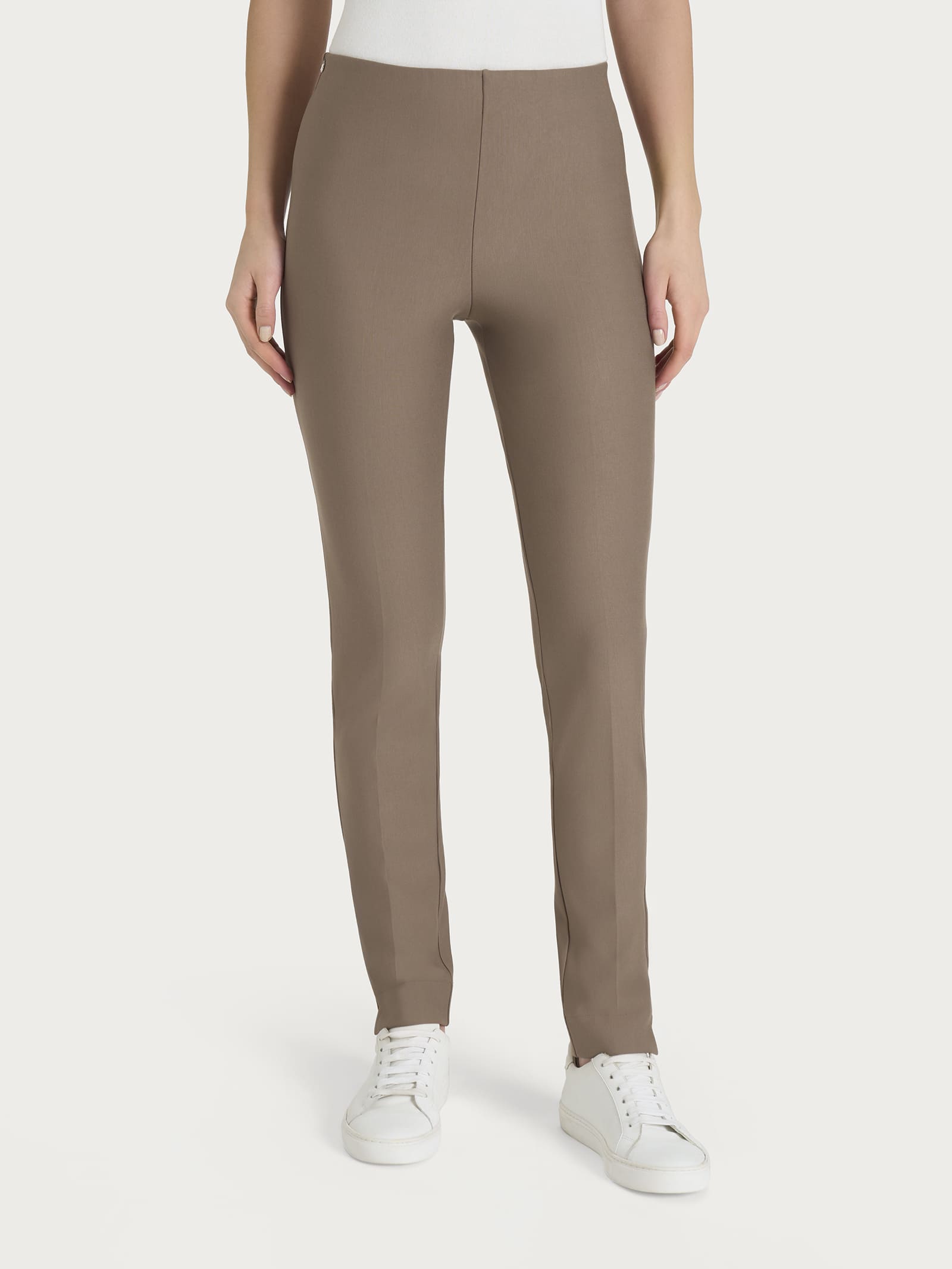 PANTALONI A SIGARETTA