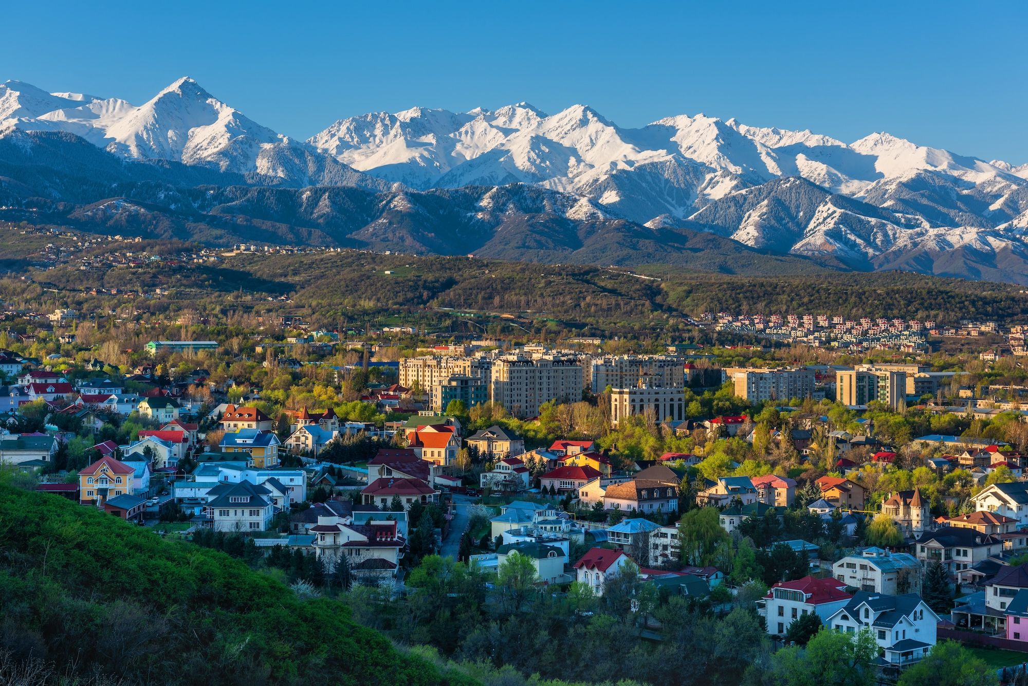 Almaty: la città delle mele tra le montagne del Kazakistan