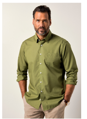 Camicia da ufficio JP1880 dalla vestibilità comoda in tessuto non-stiro con colletto ad apertura inglese e maniche lunghe, disponibile fino alla tg. 8XL