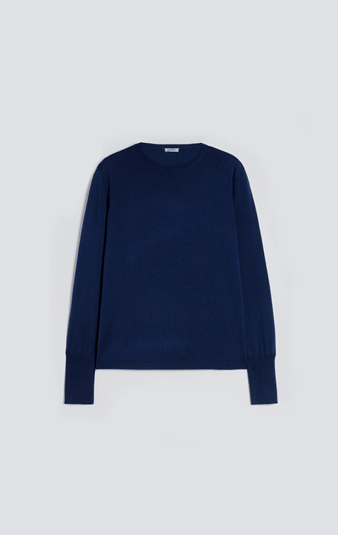 KNITWEAR