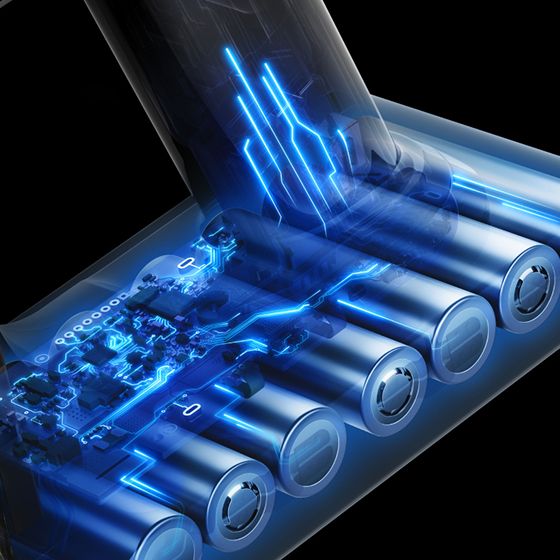 Vista in sezione che mostra le celle compatte della batteria dell’aspirapolvere Dyson Cyclone V8.