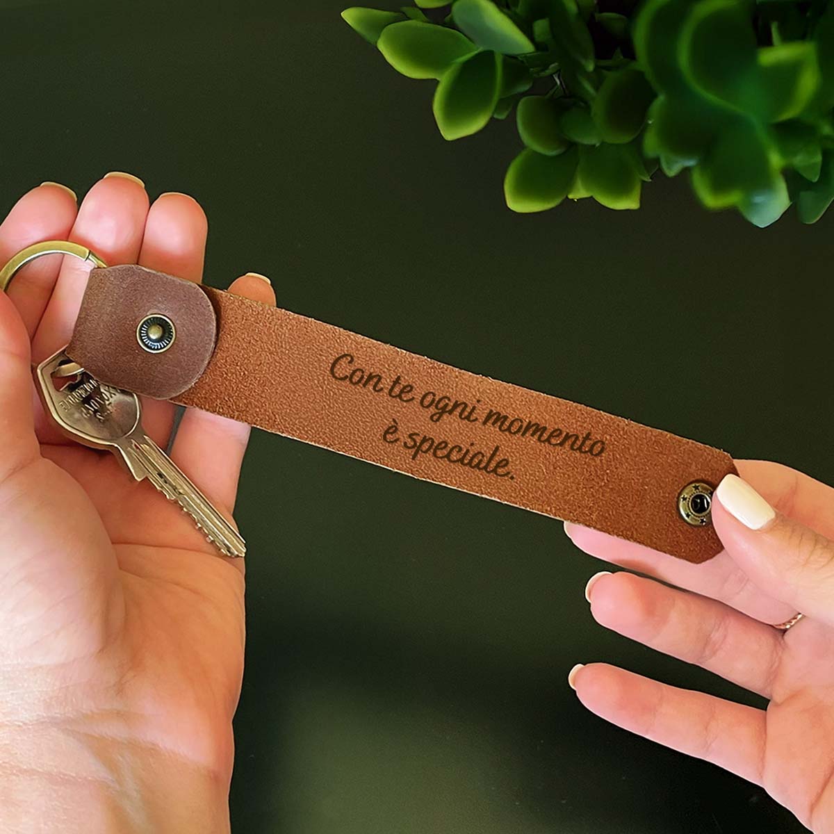 Image of Portachiavi Personalizzato con Messaggio Segreto