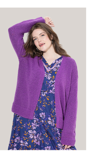 Cardigan dal taglio corto, oversize e aperto con lana