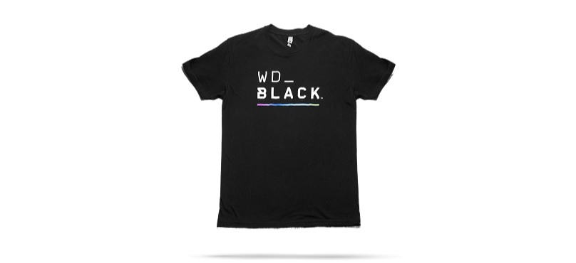 T-shirt nera con marchio WD_BLACK con un contorno luminoso.