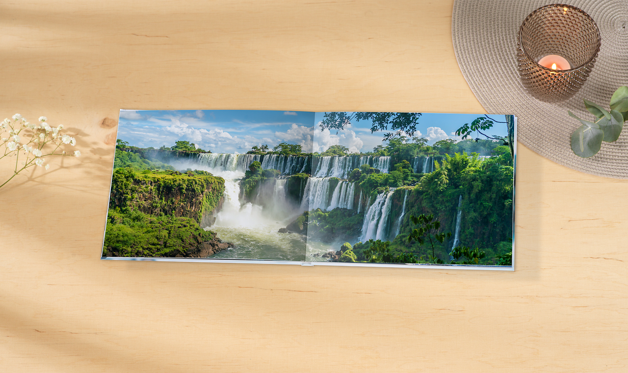 Fotolibro panoramico con foto di un paesaggio