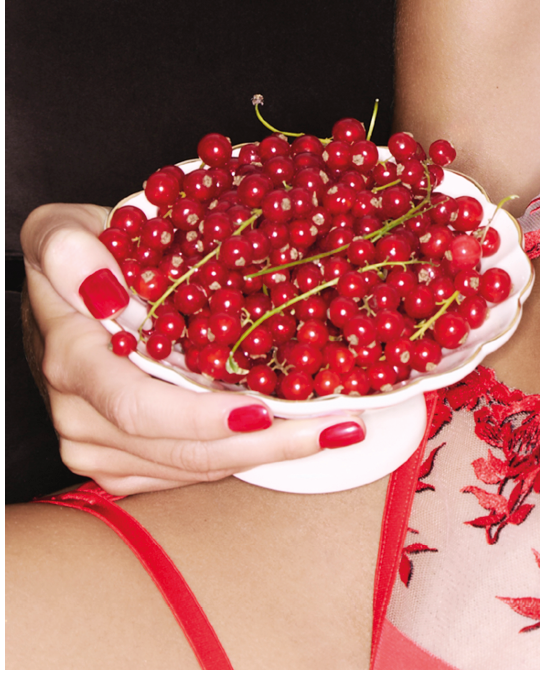 Lavanya Set in Rosso