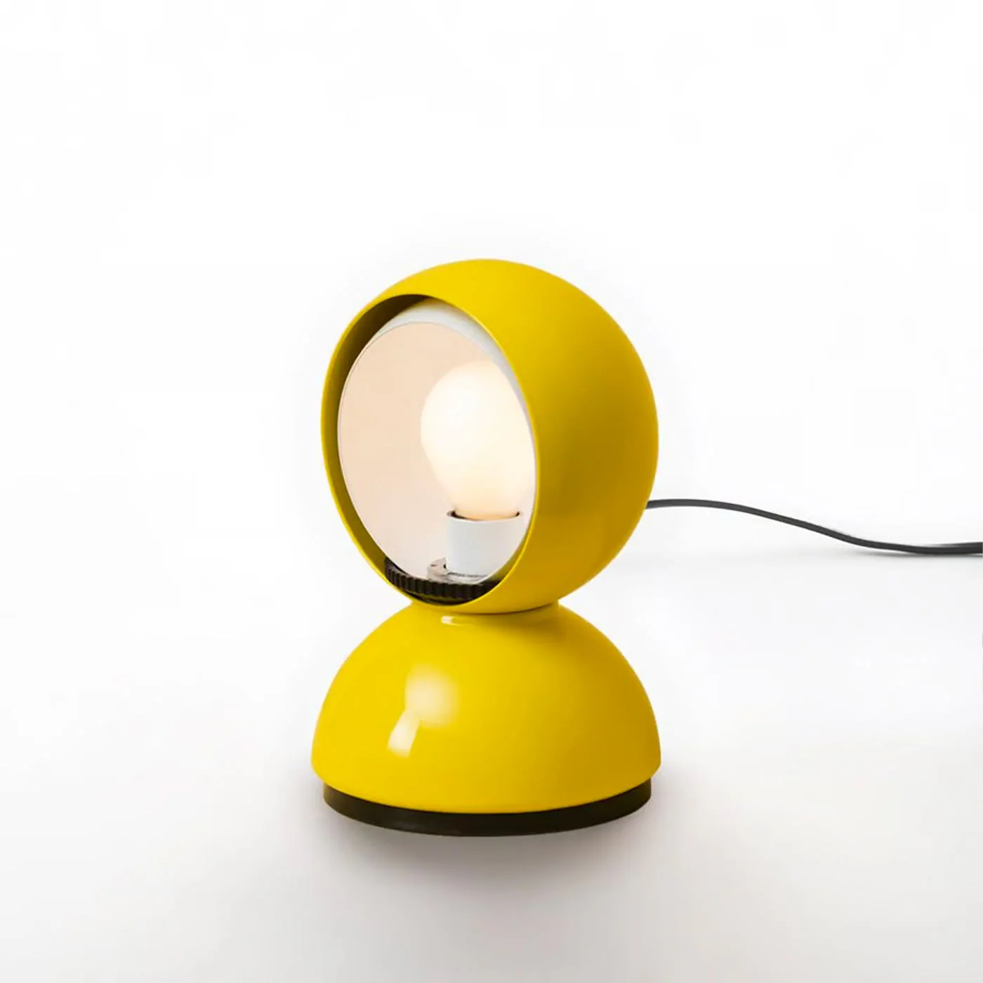 Image of Artemide Eclisse Lampada da Tavolo