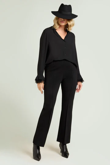 PANTALONI PULL-ON FLARE IN PUNTO MILANO