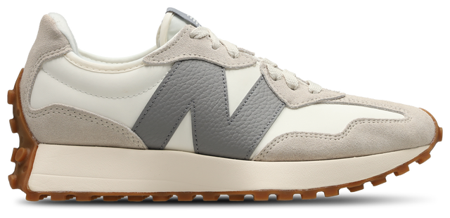 New Balance 327