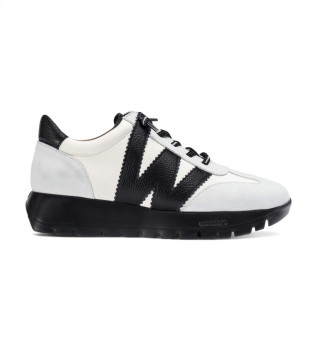 scarpe-da-ginnastica-in-pelle-bianca-da-corsa