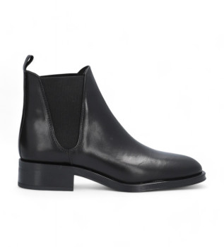 stivaletti-in-pelle-nera-couture