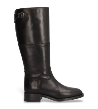 stivali-in-pelle-nera-couture