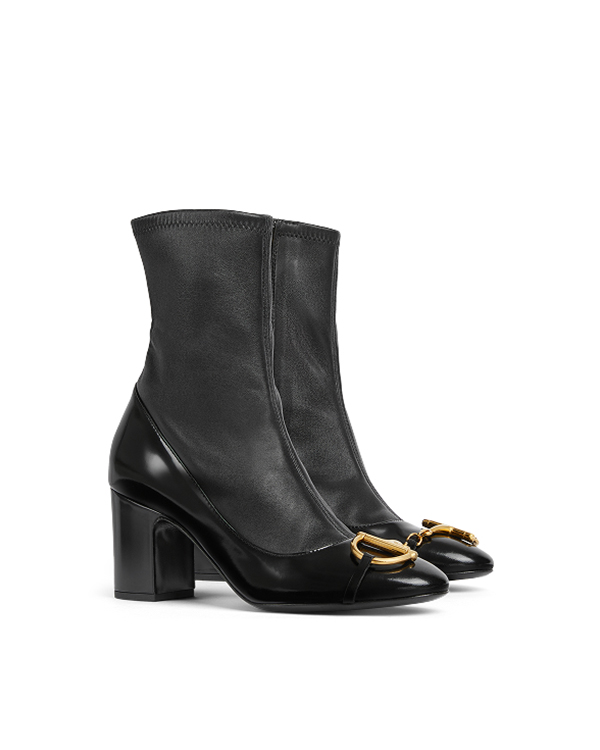 Scarpa(e) Scopri di più sul sito Web di Gucci 