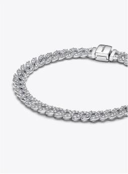 Pavé Cuban Chain Bracelet