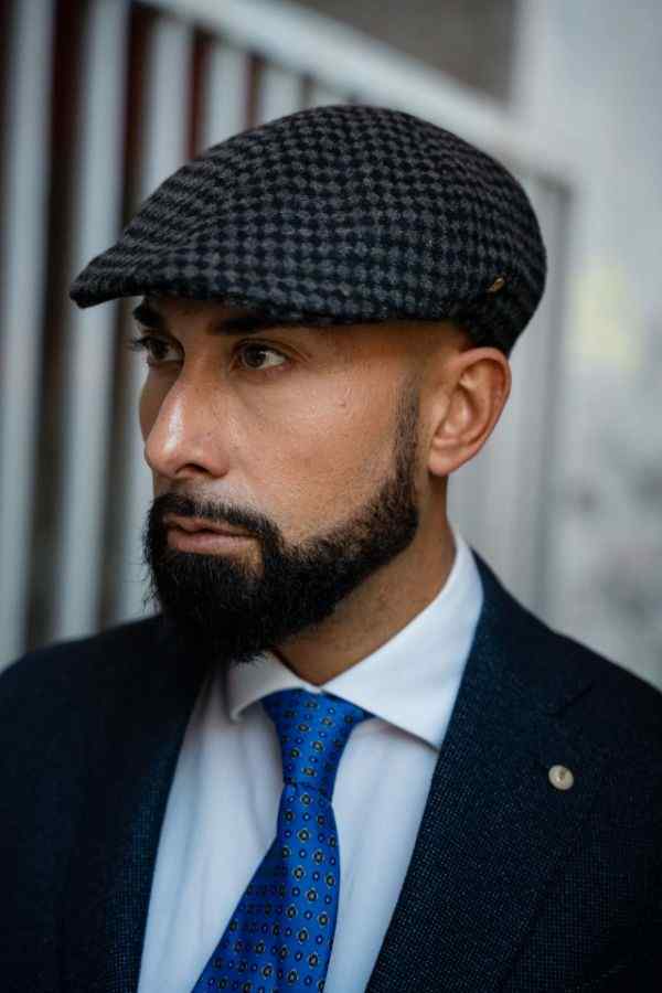 Coppola Irlandese Pied De Poule Scuro Shooting