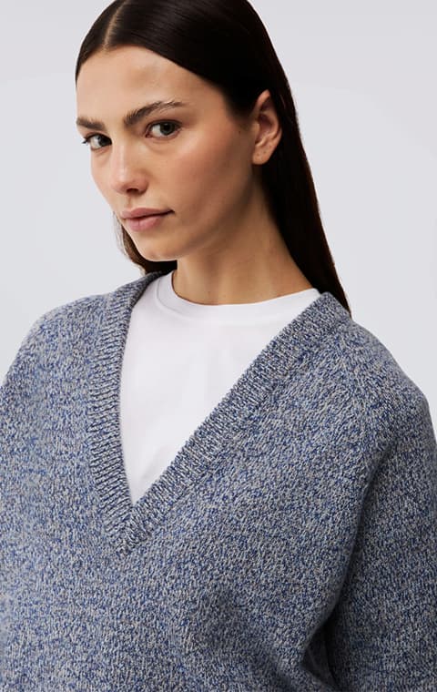 KNITWEAR
