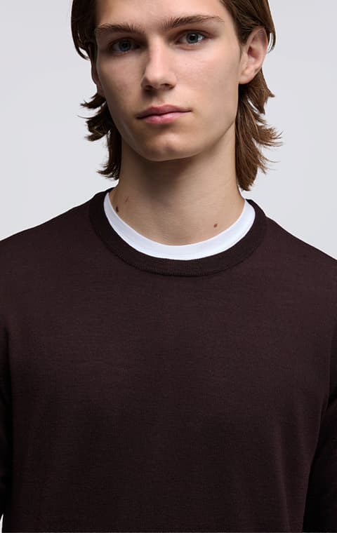 KNITWEAR