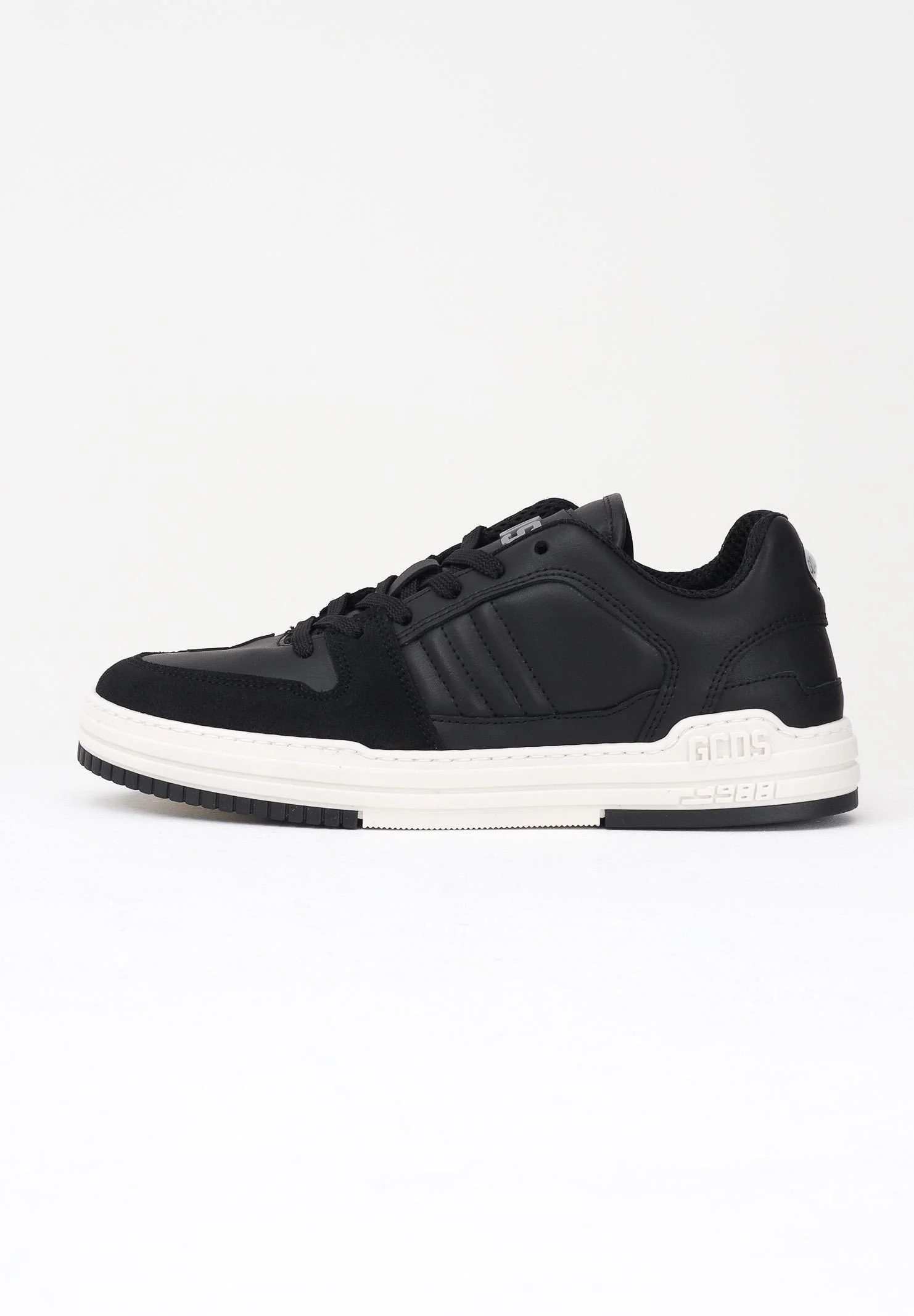 Image of GCDS Sneakers nere da uomo con logo