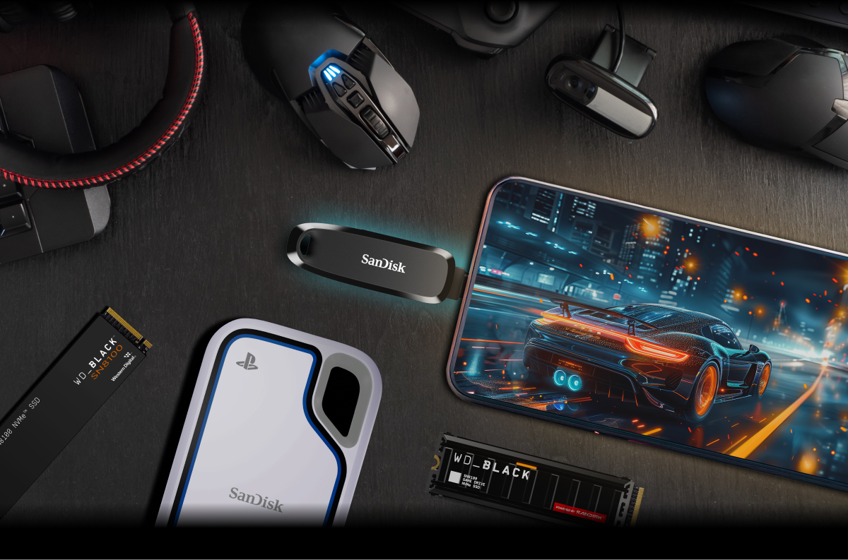 Vista dall'alto dell'attrezzatura da gioco, tra cui un SSD portatile, SSD NVMe WD_BLACK, un mouse da gioco, cuffie e un'unità USB.