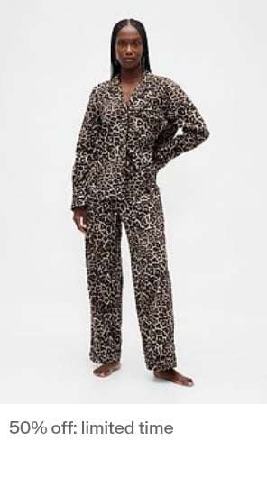 Display images to show real-time content