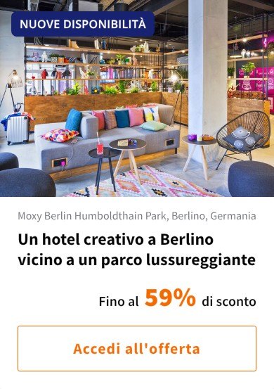 Un hotel creativo a Berlino vicino a un parco lussureggiante