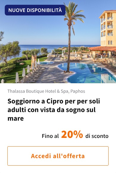 Soggiorno a Cipro per per soli adulti con vista da sogno sul mare