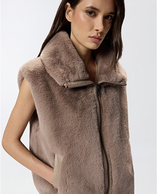 LOOK PINKO