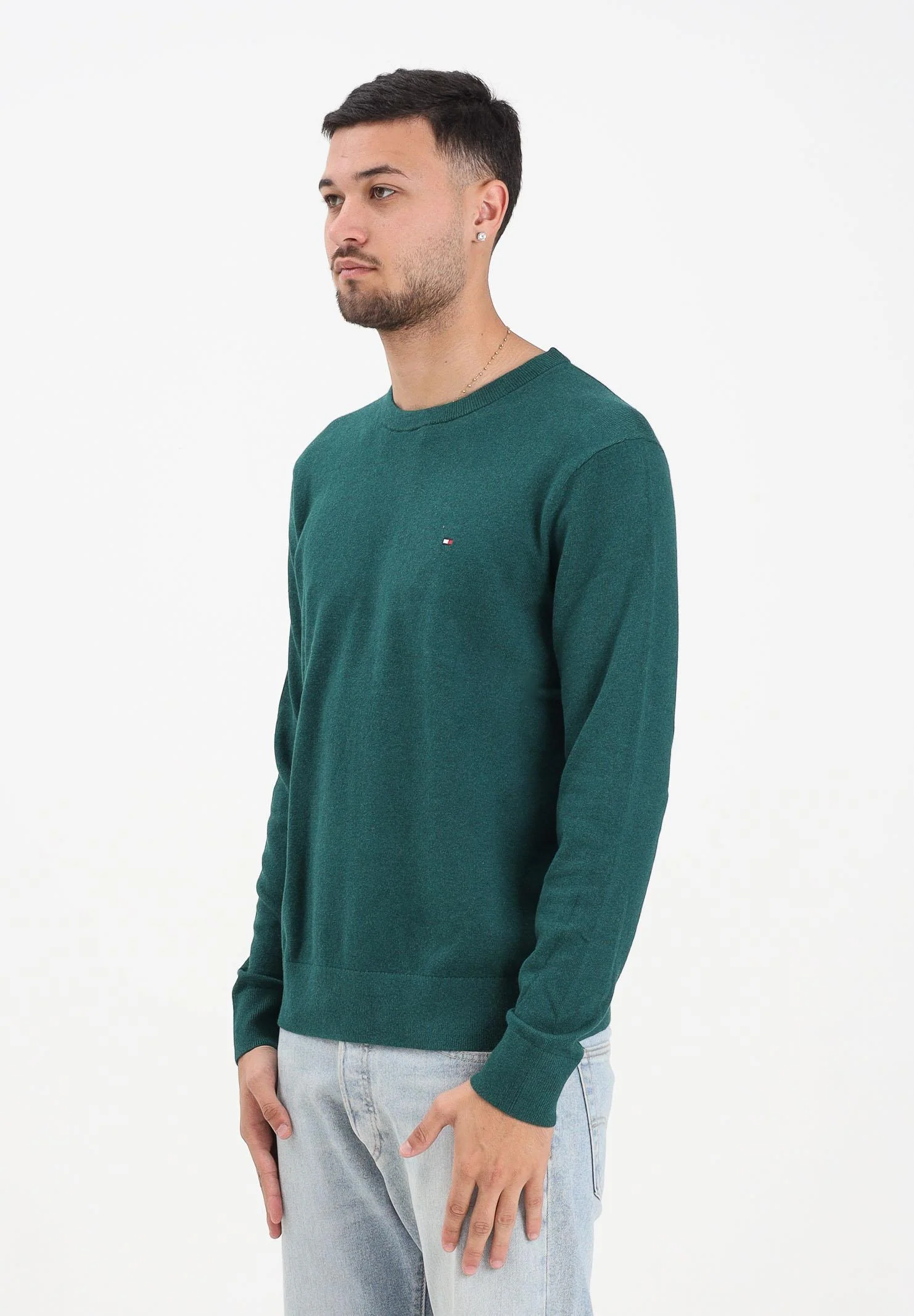 Image of TOMMY HILFIGHER Maglioncino girocollo verde da uomo con ricamo bandierina Tommy Hilfigher