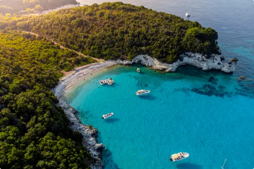 10 isole greche per ogni tipo di viaggio