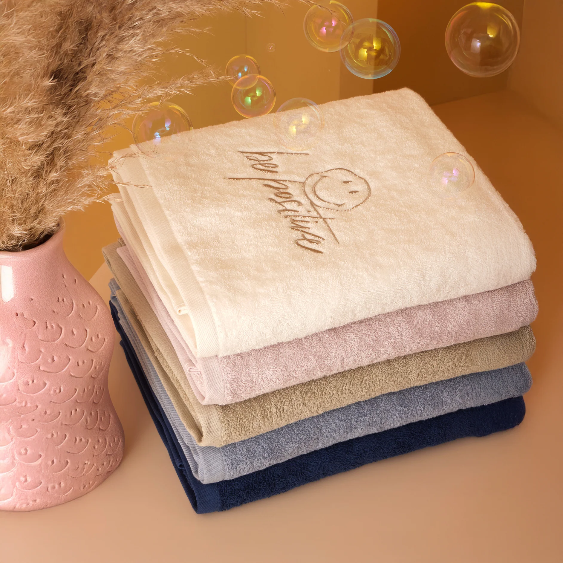 Image of Telo Bagno in Spugna di Cotone <br>Ricamato - <b>Be Positive
