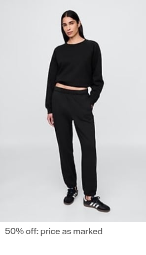 Display images to show real-time content