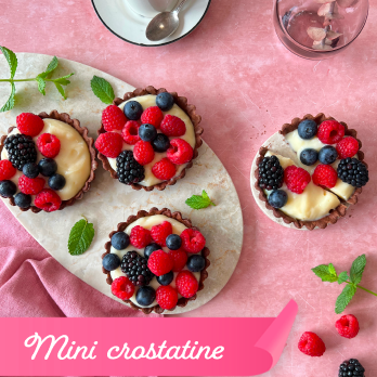 Tartellette con Crema Pasticcera e Frutti di Bosco