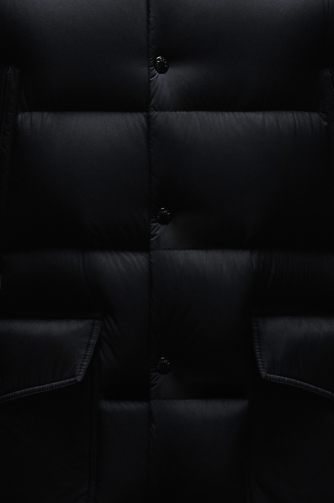 Piumino corto con cappuccio Bretagne