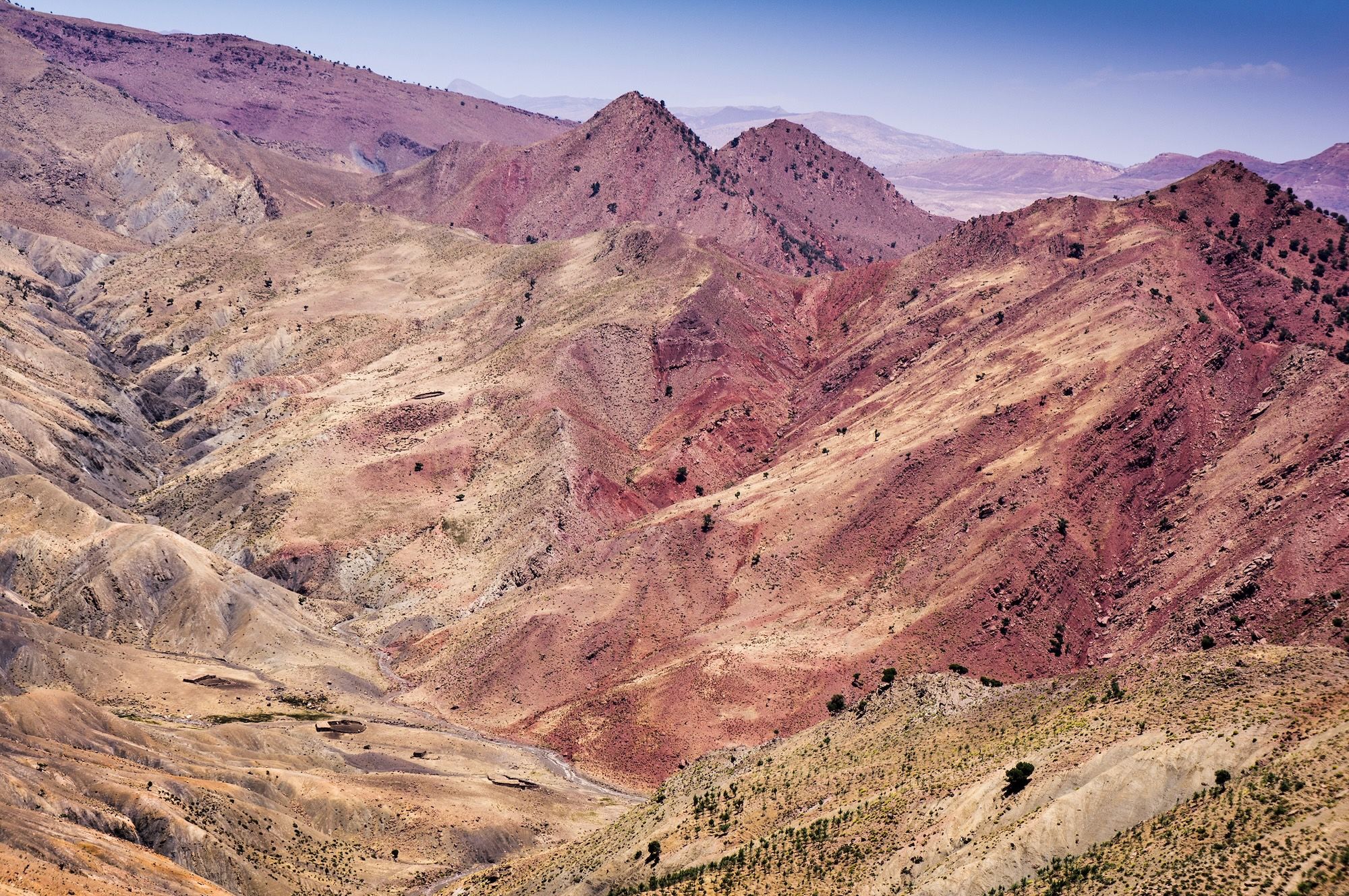 In Marocco sull'Atlante, tra montagne e medine