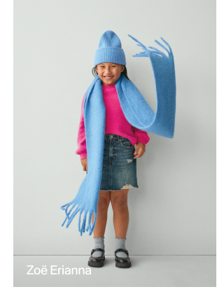 Display images to show real-time content