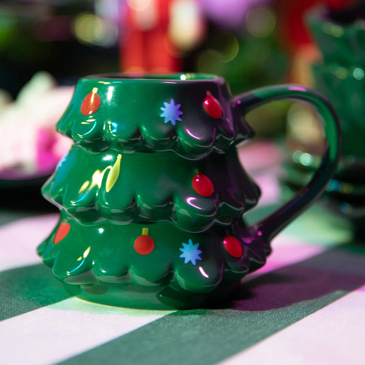 Christmas tree shaped mug - 400 ml