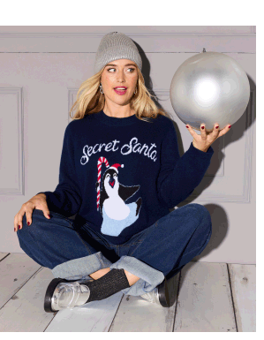 Maglione a tema natalizio con collo alto e maniche lunghe