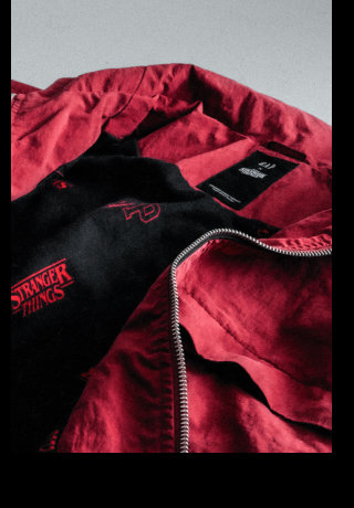 Display images to show real-time content