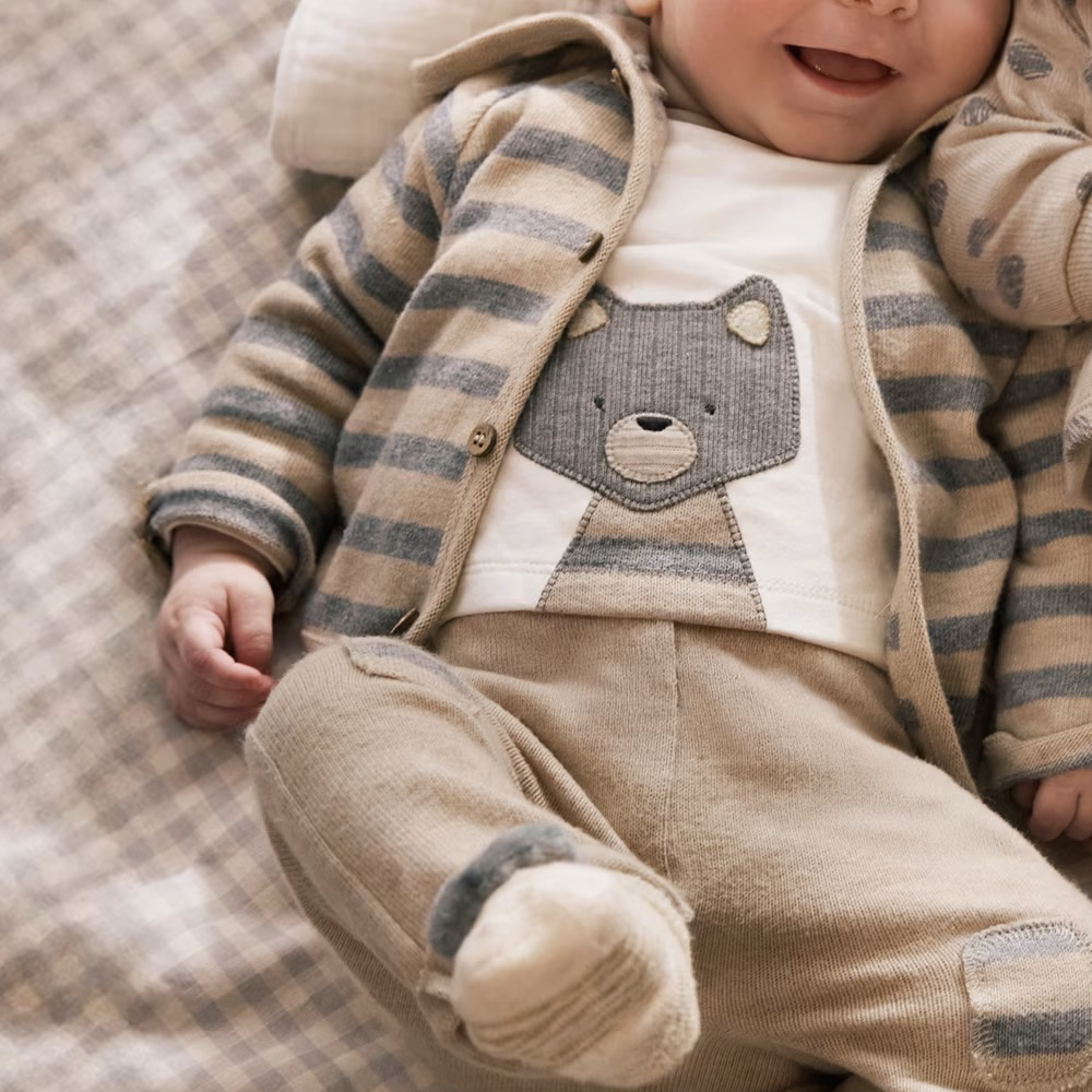 Image of TUTA TRE PEZZI CERAL VIG 2625 NEONATO MAYORAL