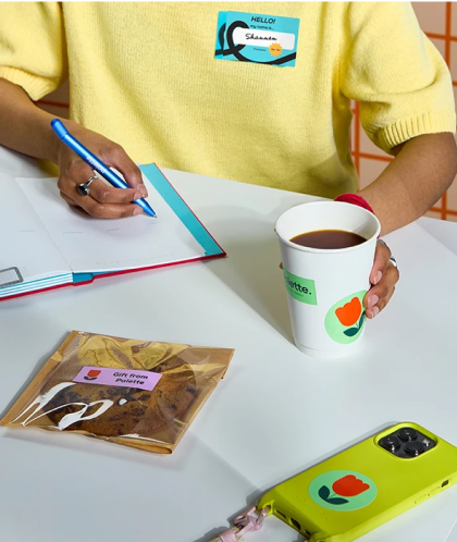 Racconta il tuo brand… un Adesivo alla volta