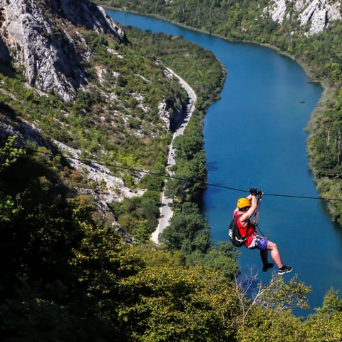 Activity image: Da Almissa: tour di 3 ore con esperienza in teleferica nel canyon della Cèttina